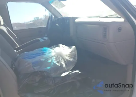 2006 Chevrolet Silverado 1500 Lt1 из США, поврежденный, VIN 1GCEC19T96Z161547